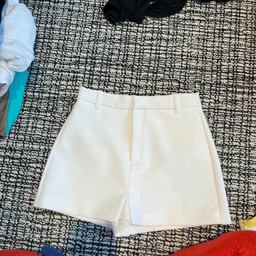 White Zara Shorts XS